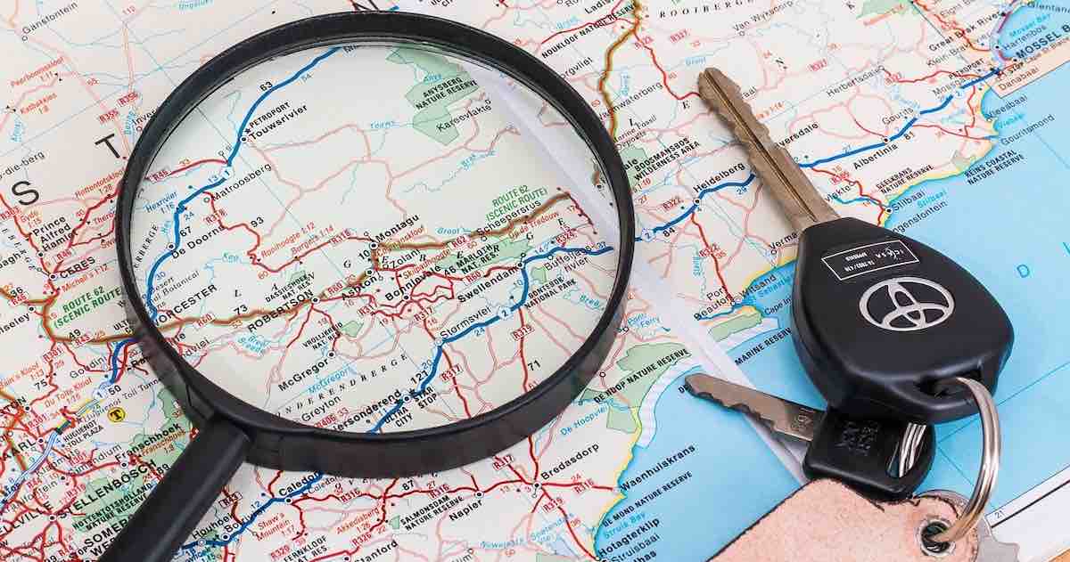 Python：緯度経度を指定して地図の画像ファイルを保存する