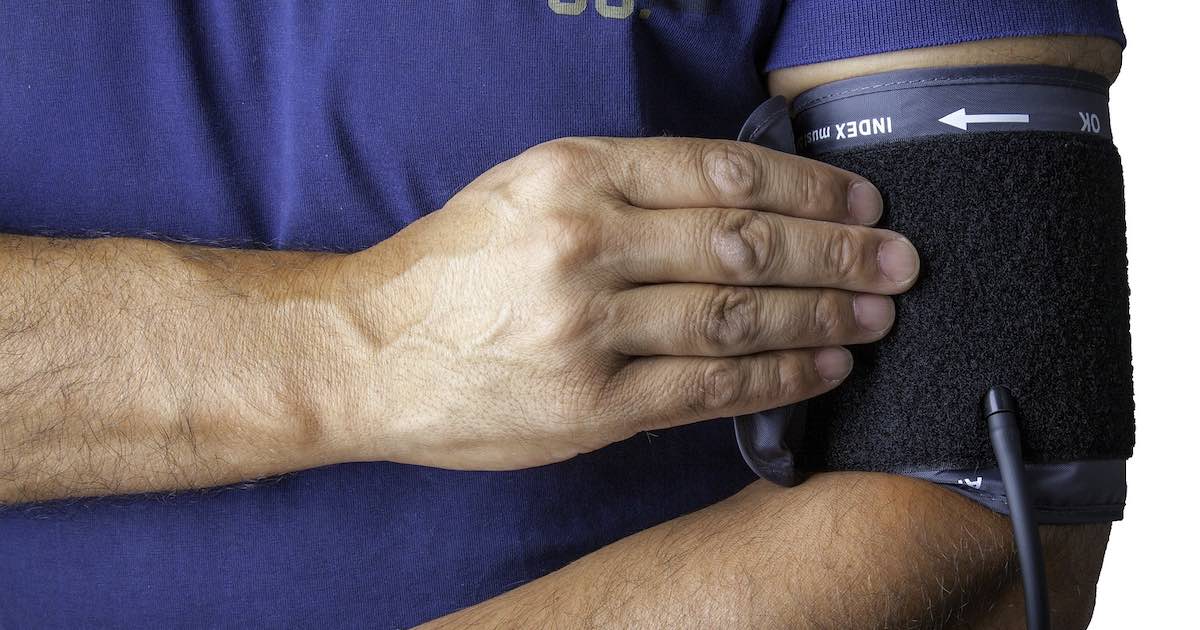 iPhone に血圧を記録する